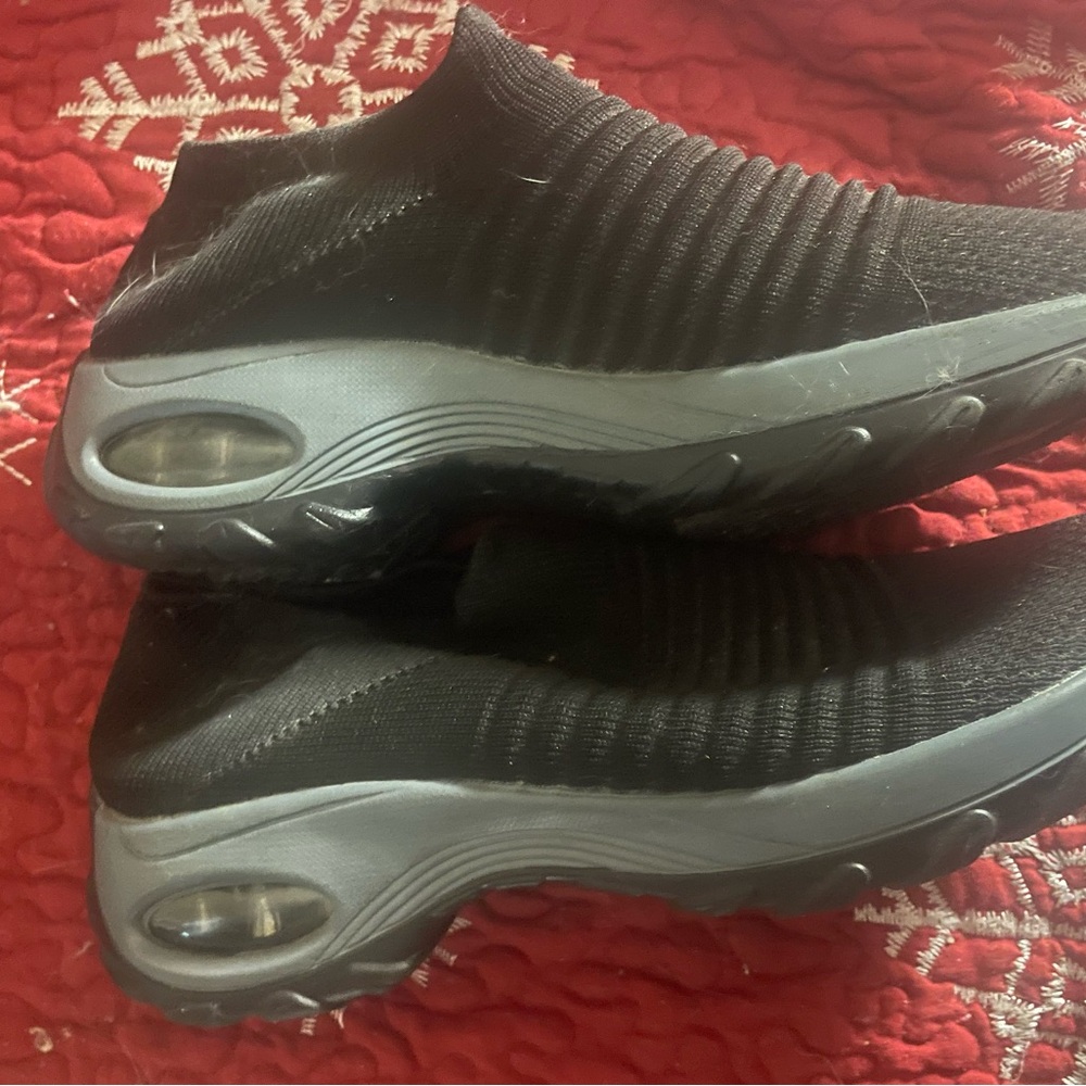 Black and Gray Slip-On Sneakers with Air Cushion